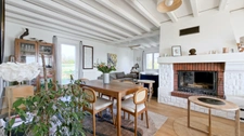 A vendre-Villa avec piscine 4 chambres dont 2 suites vue panoramique sans vis à vis MOULEYDIER (24) 