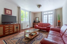 A vendre Maison Plain-pied 150m2 6 pièces - 4 chambres - hangar 300 m2 - 5660 m2 de terrain - SAINT SAUVEUR (24)