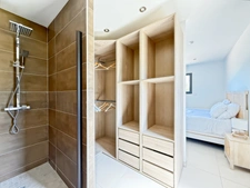 PROPRIETE DE 250 M2 SUR 3276 M2 DE TERRAIN- 4 SUITES PARENTALES - PISCINE 14 X 3M - POLL HOUSE - 2 GARAGES- BELEYMAS (24)