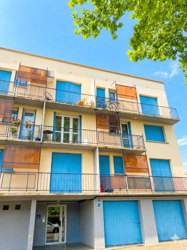 OPPORTUNITÉ : Appartement 68m² avec grand garage et cave – À rénover à Montauban