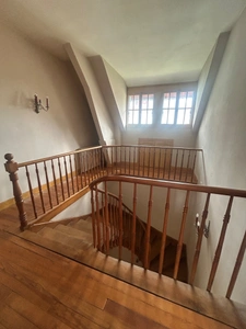 🏡 Maison de ville de caractère avec jardin et garage