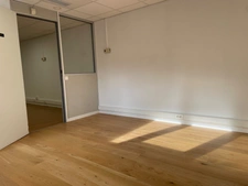 Local/bureau à vendre VILLENEUVE LOUBET - MARINA 7 (06) - sous Offre acceptée
