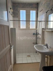 Maison à vendre 4 pièces de 65 m2 JOIGNY (89) 3 chambres sous sol Terrain de 754 m2