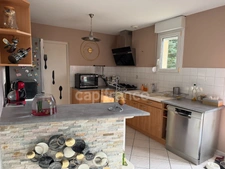 Maison à vendre 6 pièces  Charbuy (89) de 129 m2 avec  4 chambres    Garage     Terrain de 2300 m2 