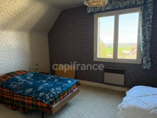 House for sale, 7 rooms, 141 m², Saint Georges sur Baulche (89), 4 bedrooms. Basement. Land 