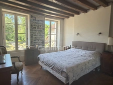 Maison à vendre 6 pièces ESCOLIVES SAINTE CAMILLE (89) de 211 M2 chambres Cave Dépendances  Terrain  Étang