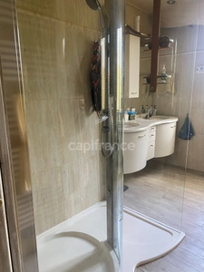 Maison à vendre 7 pièces AUXERRE (89) 167 m2  Piscine  Terrain de 2300 m2 Dépendance