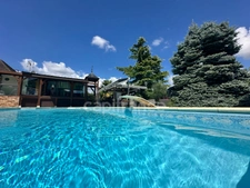 Maison à vendre 7 pièces AUXERRE (89) 167 m2  Piscine  Terrain de 2300 m2 Dépendance