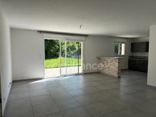 Maison à vendre 5 pièces JOIGNY (89) plain pied de 2018  3 chambres Garage Terrain de 800 m2
