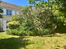 House for sale 6 rooms YERRES (91) of 121.8 m2 3 bedrooms office basement Land of 500 m2 