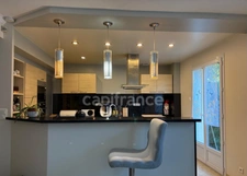 House for sale 6 rooms YERRES (91) of 121.8 m2 3 bedrooms office basement Land of 500 m2 