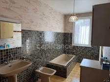 House for sale, 7 rooms, 141 m², Saint Georges sur Baulche (89), 4 bedrooms. Basement. Land 