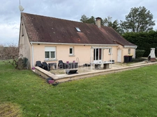 Maison à vendre 6 pièces  Charbuy (89) de 129 m2 avec  4 chambres    Garage     Terrain de 2300 m2 