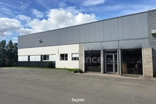Local/bureau à vendre AUXERRE (89) de 1650 m2 Local polyvalent de 1650 m2 Potentiel exceptionnel.