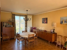 House for sale, 7 rooms, 141 m², Saint Georges sur Baulche (89), 4 bedrooms. Basement. Land 