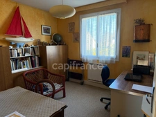 House for sale, 7 rooms, 141 m², Saint Georges sur Baulche (89), 4 bedrooms. Basement. Land 