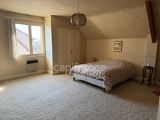 House for sale, 7 rooms, 141 m², Saint Georges sur Baulche (89), 4 bedrooms. Basement. Land 