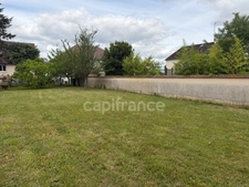 House for sale in APPOIGNY (89), 7 rooms, 119 m2, basement, 4 bedrooms plus office, 3 garages, land