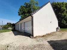 Maison à vendre 5 pièces JOIGNY (89) plain pied de 2018  3 chambres Garage Terrain de 800 m2