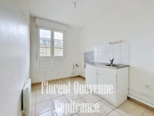 Appartement 3 pièces avec balcon et garage – Résidence récente avec ascenseur