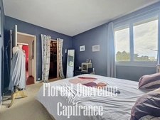 DERNIER ÉTAGE – 3 CHAMBRES – 47 m² DE PIÈCE DE VIE – BALCON AVEC VUE SUR PARC – GARAGE
