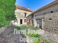 JORT – Maison de bourg en pierre avec dépendances et jardin