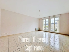 Appartement 3 pièces avec balcon et garage – Résidence récente avec ascenseur