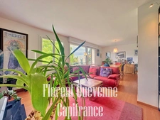DERNIER ÉTAGE – 3 CHAMBRES – 47 m² DE PIÈCE DE VIE – BALCON AVEC VUE SUR PARC – GARAGE
