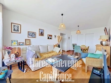 Appartement 2 pièces rénové avec balcon, parking et cave