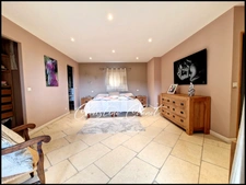 Dpt Gard (30), for sale near CALVISSON Mason's house of 174 m² - Land of 2291 m²