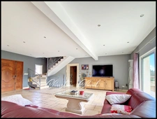 Dpt Gard (30), for sale near CALVISSON Mason's house of 174 m² - Land of 2291 m²