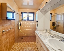 Opportunité Viager sans rente – Appartement 122 m² avec terrain et piscine à Saint-Brès
