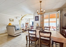 Maison familiale 136 m² avec jardin – 4 chambres – Grand garage. Au calme
