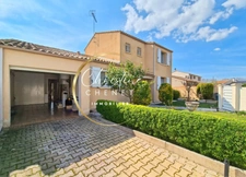 Maison familiale 136 m² avec jardin – 4 chambres – Grand garage. Au calme
