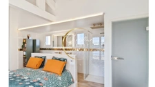 Marina - 3 bedrooms - 3 bathrooms and toilets + boat dock + garage