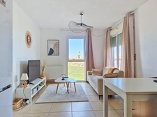 Dpt Hérault (34), à vendre MAUGUIO appartement T2   