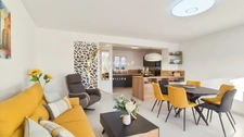 Marina - 3 bedrooms - 3 bathrooms and toilets + boat dock + garage