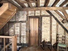Former mill on the riverbank - 250m2 - enormous potential - 13ha of meadow and forest - St Maurice sur Aveyron (45)