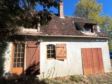 Maison à rénover avec jardin et puits – Le Charme (Loiret)  AU CALME – HAMEAU – JARDIN – PUITS – GARAGE – POTENTIEL LOCATIF