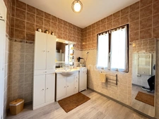 Maison familiale à 1h30 de Paris - 4/5 chambres - aucun travaux à prévoir - cour fermée – 158 m² - Coup de cœur garanti !