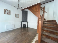 Maison de ville de caractère au coeur de CHÂTEAU RENARD (45) - 4 pièces - idéal primo accédant ou investisseur ou activité professionnelle