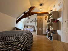 Maison familiale à 1h30 de Paris - 4/5 chambres - aucun travaux à prévoir - cour fermée – 158 m² - Coup de cœur garanti !
