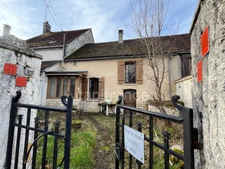 Maison à vendre 2 pièces + 2 pièces 