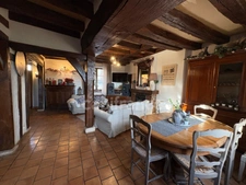Charming half-timbered house - Energy rating B - 5 rooms - great potential