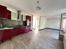 Maison à vendre 2 pièces avec garage sur terrain de 790m2 au coeur de Village (89)