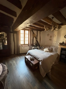 Charming half-timbered house - Energy rating B - 5 rooms - great potential