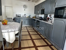 Maison familiale à 1h30 de Paris - 4/5 chambres - aucun travaux à prévoir - cour fermée – 158 m² - Coup de cœur garanti !