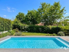 Villa avec piscine dans un quartier résidentiel et familial à Saint-Julien-en-Genevois
