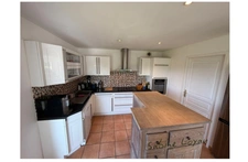 House for sale, 6 rooms (74)