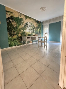 Appartement à vendre 5 pièces  (73)